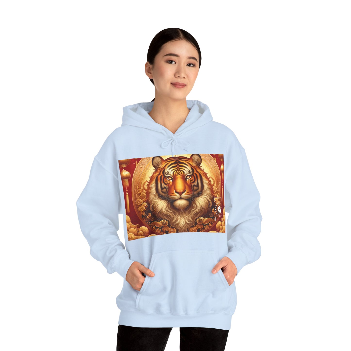 "Majesté dorée : Ascension du Tigre Lunaire" - Sweat à capuche 