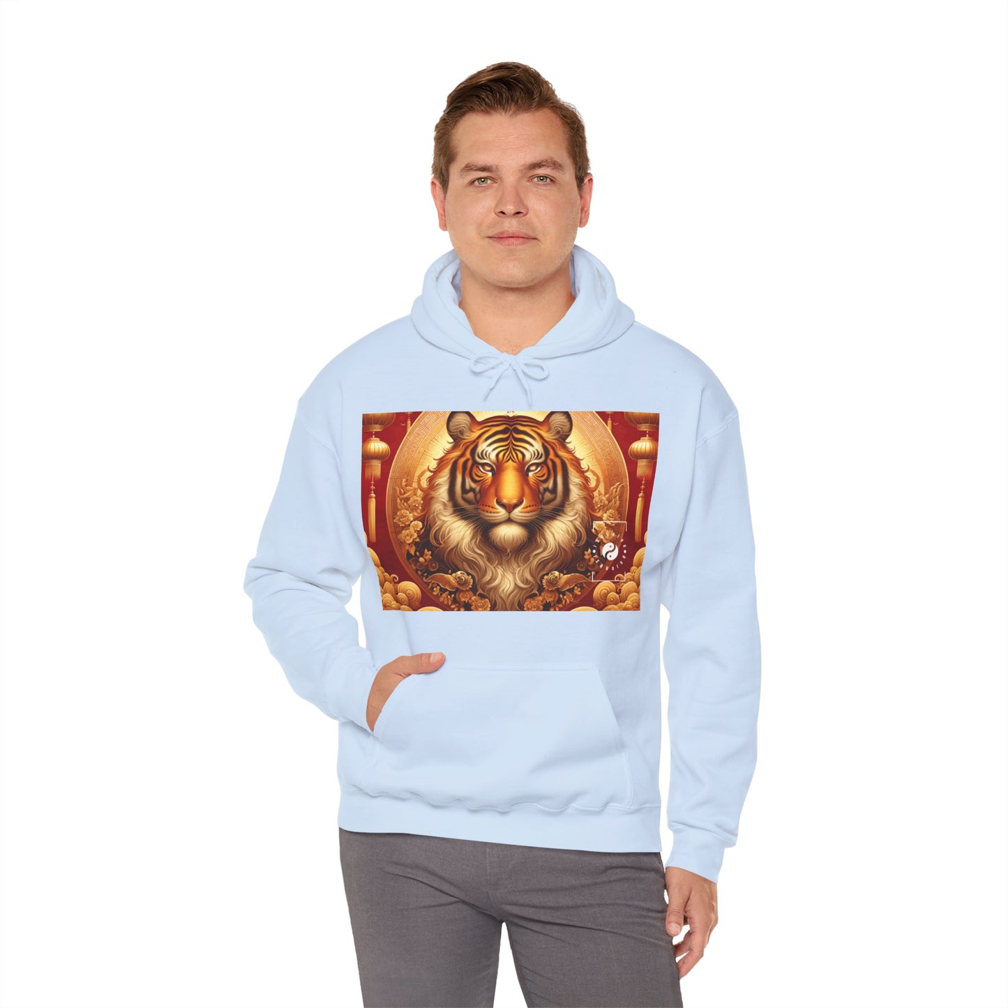 "Majesté dorée : Ascension du Tigre Lunaire" - Sweat à capuche 