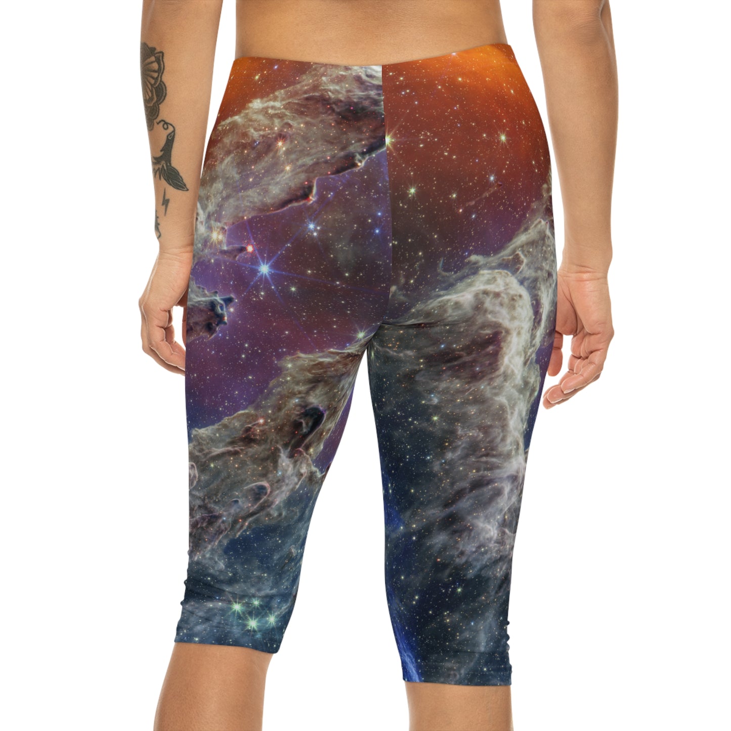 Piliers de la création (image composite NIRCam et MIRI) - Collection JWST - Capri Shorts