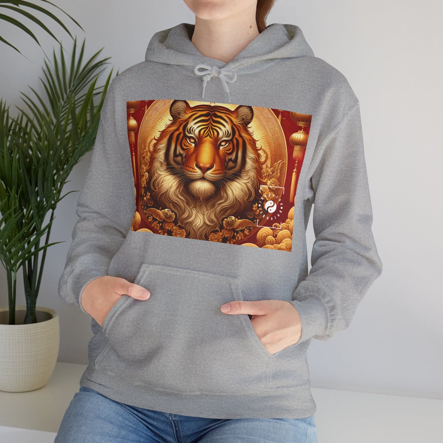 "Majesté dorée : Ascension du Tigre Lunaire" - Sweat à capuche 