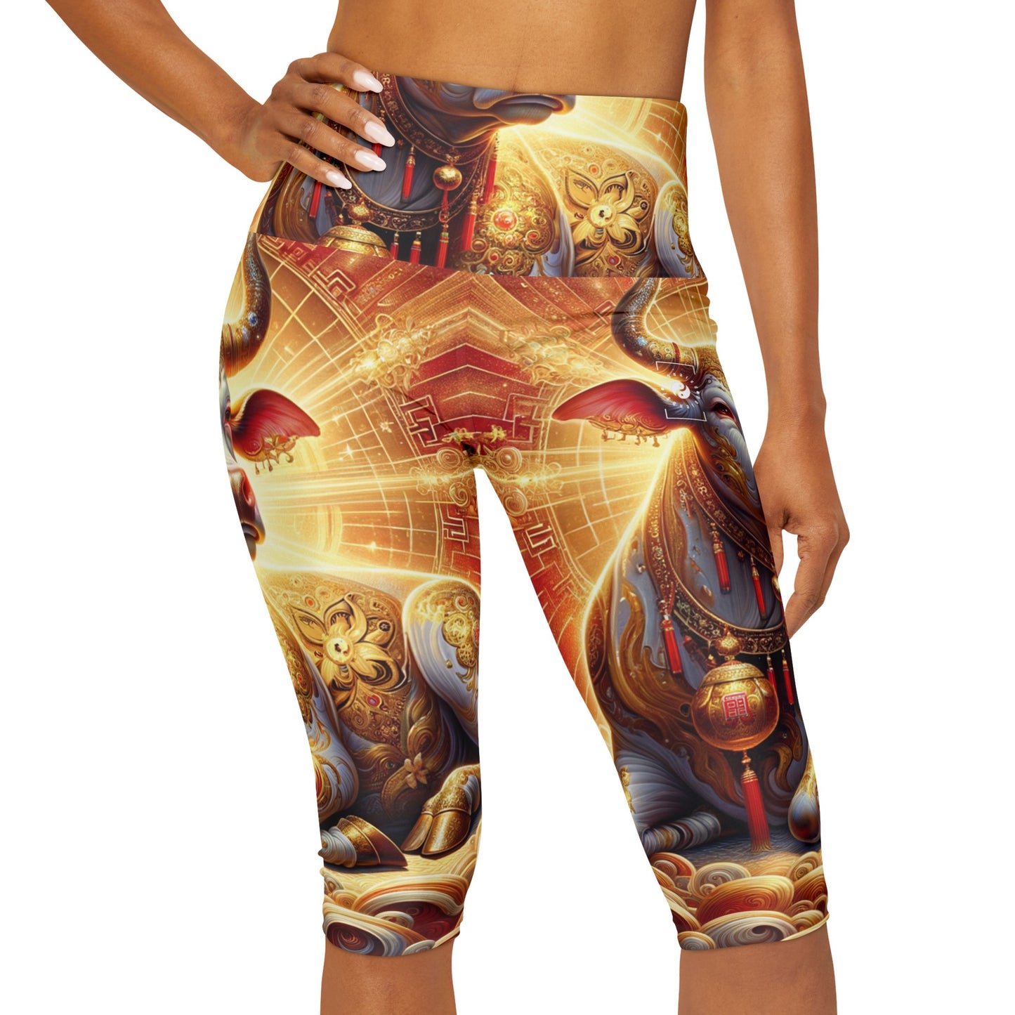 "Golden Euphoria: Une danse du divin bovin" - Leggings Capri taille haute