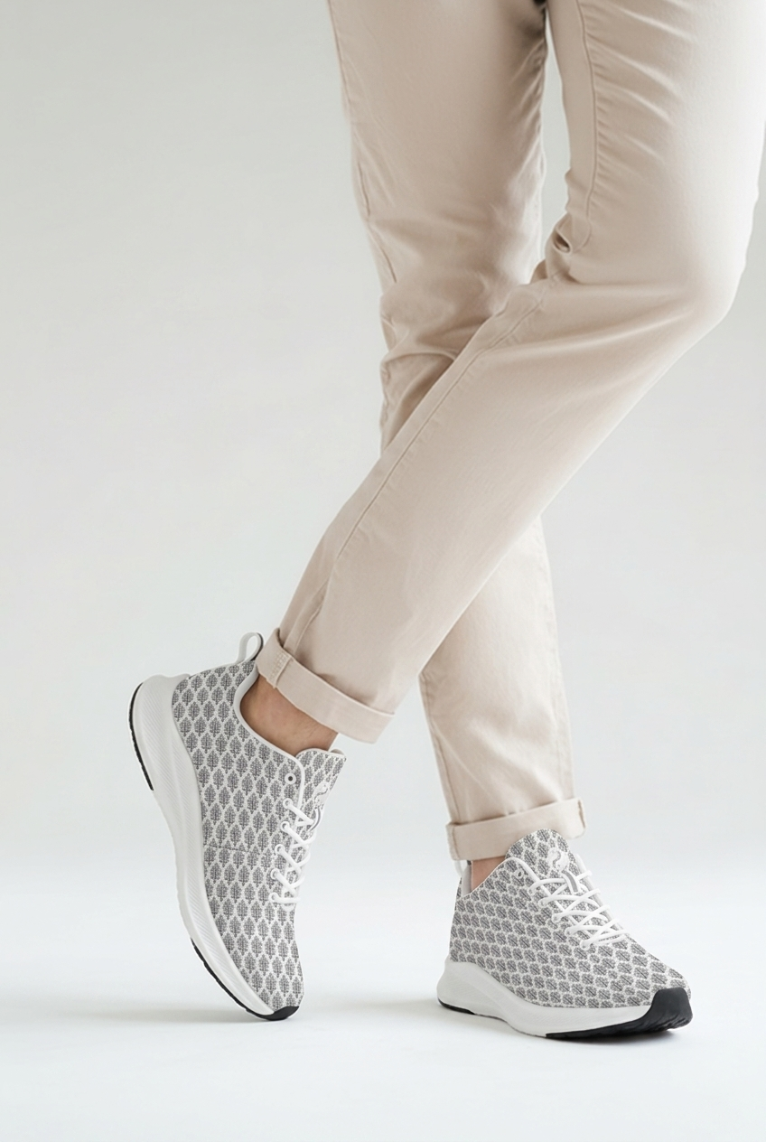 Jaipur Love iSquared men's runners in vegan faux suede with reflective accents, printed upper, mesh lining, and rubber outsole