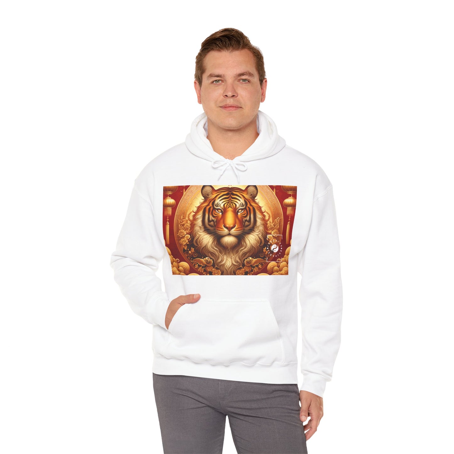 "Majesté dorée : Ascension du Tigre Lunaire" - Sweat à capuche 