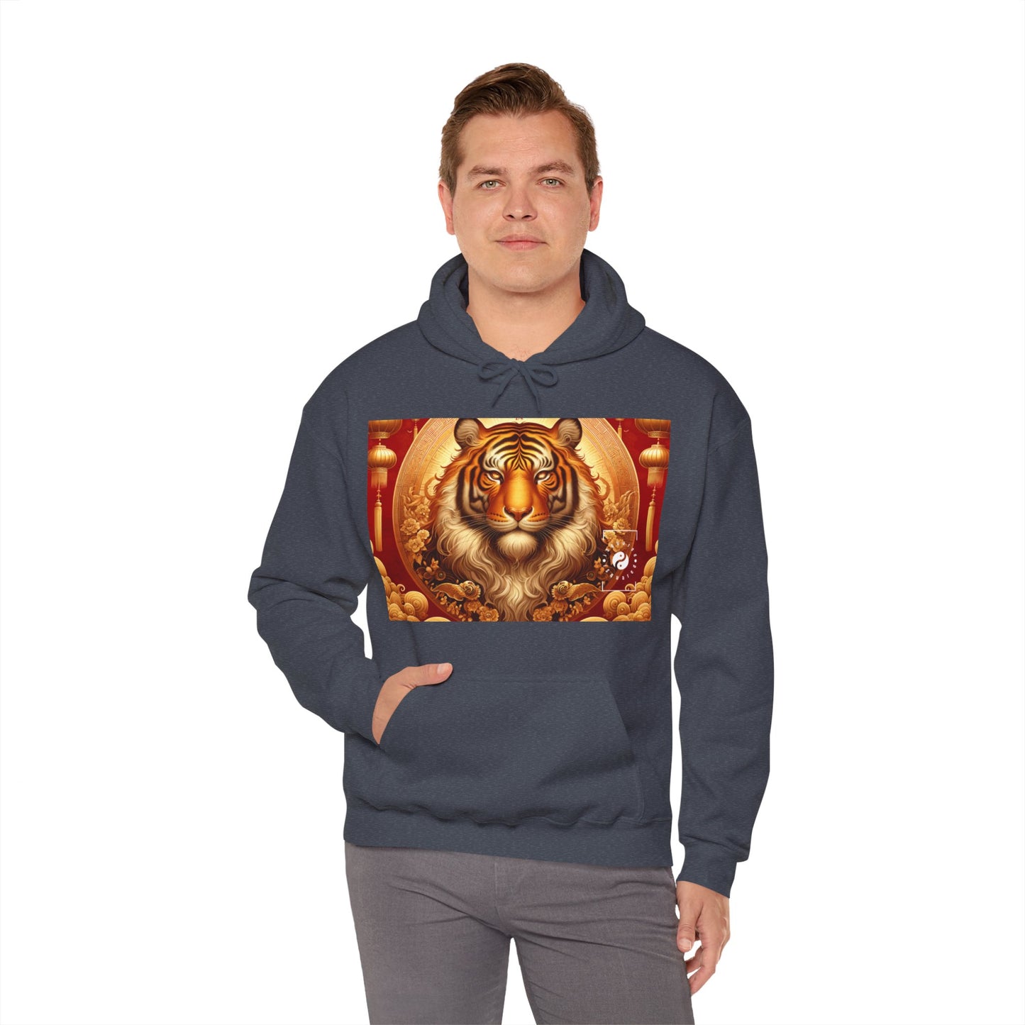 "Majesté dorée : Ascension du Tigre Lunaire" - Sweat à capuche 