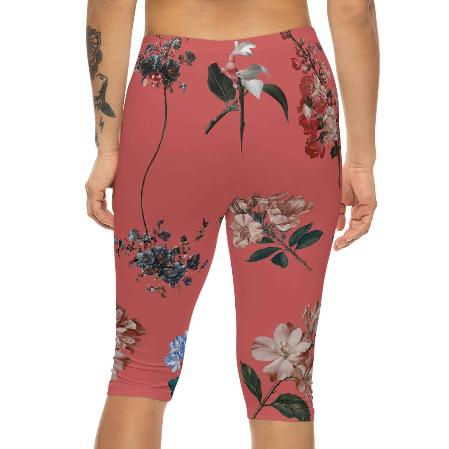 Botanicals on Coral - Capri Shorts