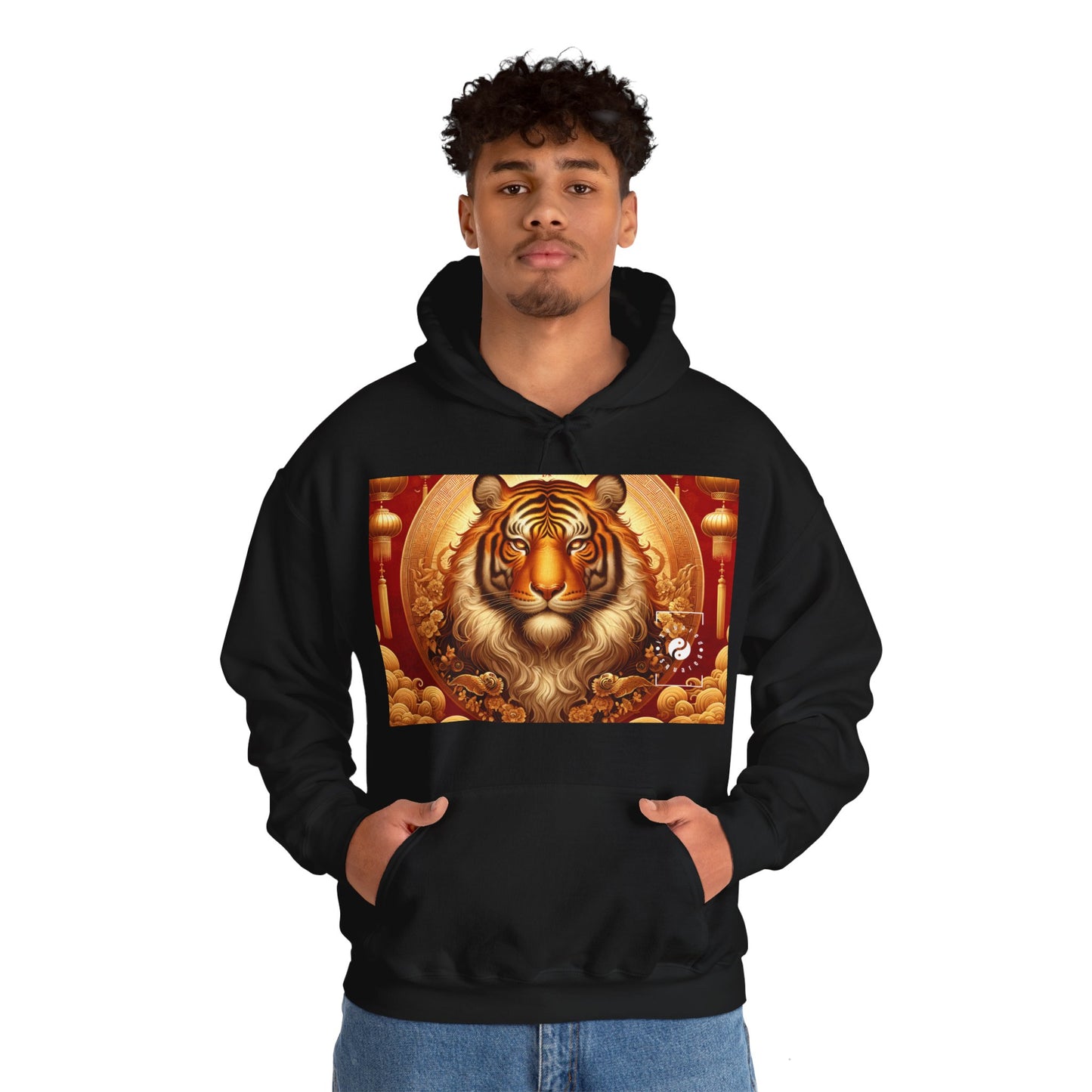 "Majesté dorée : Ascension du Tigre Lunaire" - Sweat à capuche 