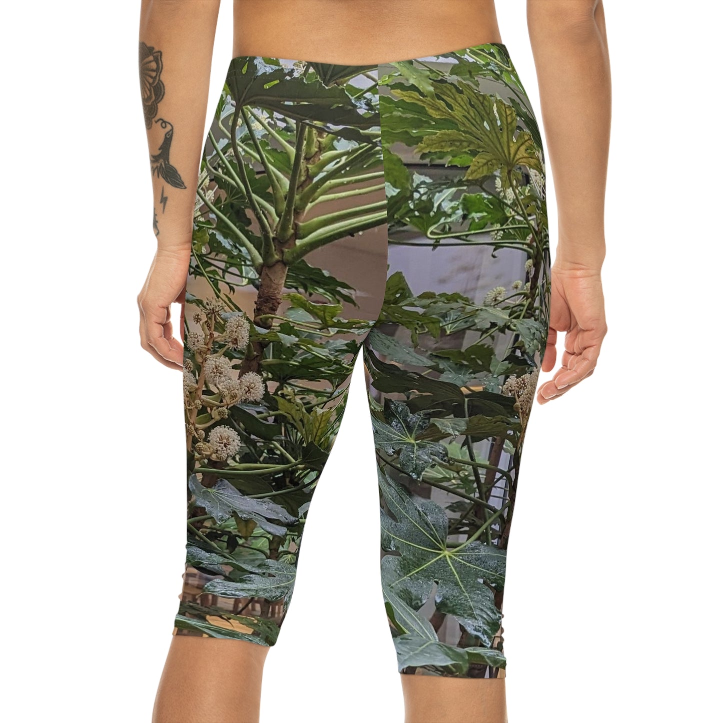 Plasky Jungle - Capri Shorts