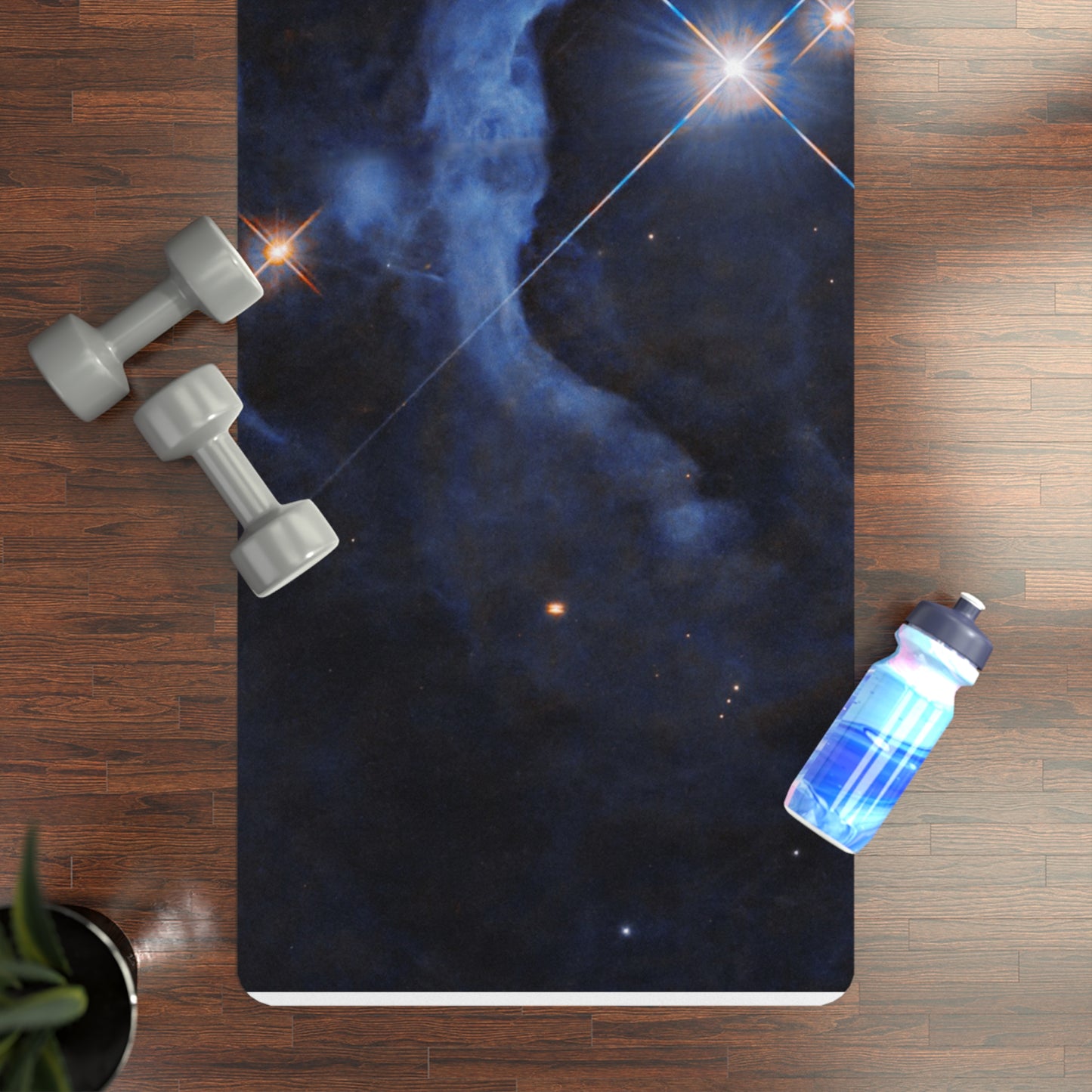 Systèmes 3 étoiles HP Tau, HP Tau G2 et G3 capturés par Hubble - Yoga Mat