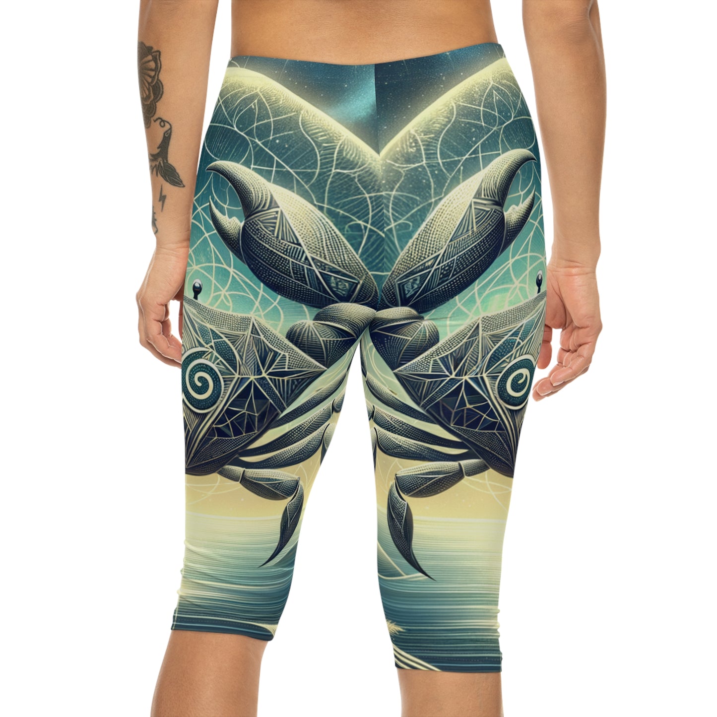 Crab Constellation Yoga - Capri Shorts